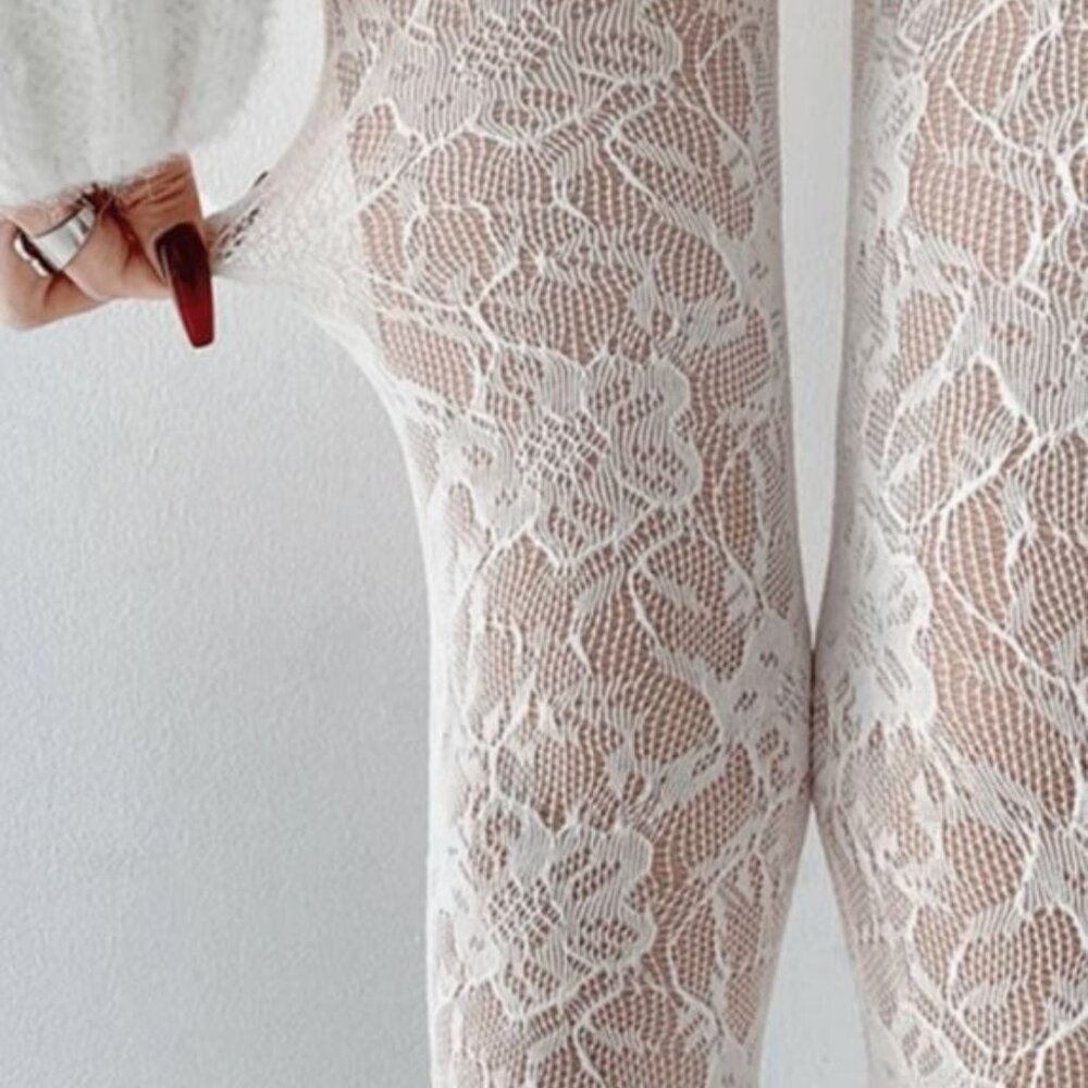 NWT, White Floral Lace Fishnet Tights, One Size
